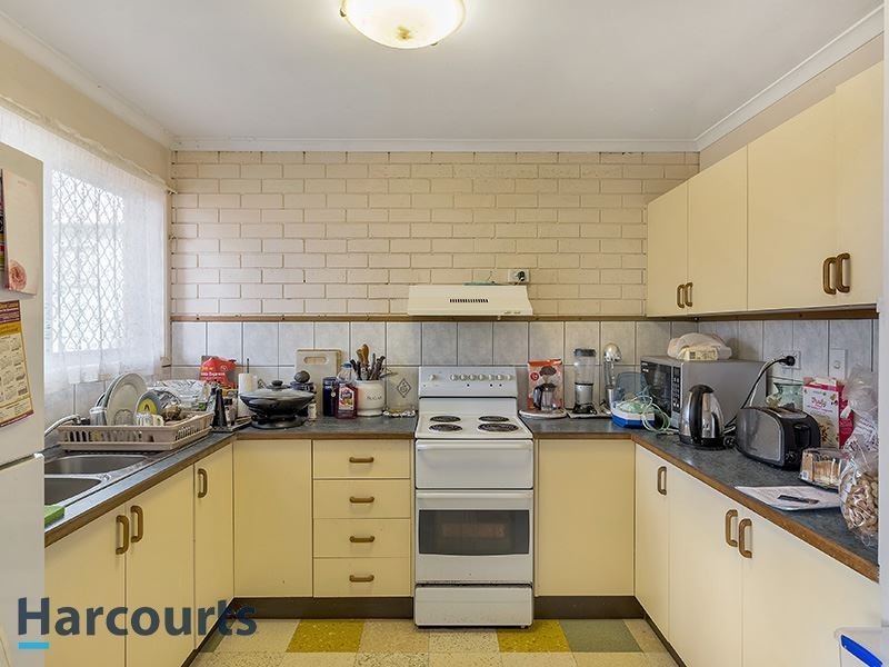 7 James St, Scarborough QLD 4020