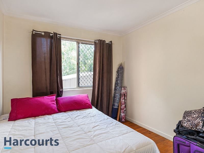 7 James St, Scarborough QLD 4020