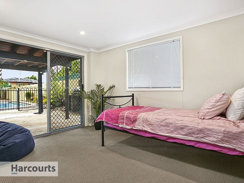 19 Fox Street, Strathpine QLD 4500