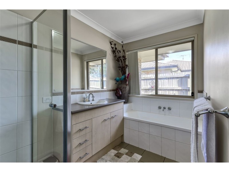 10 Lyndon Way, Bellmere QLD 4510