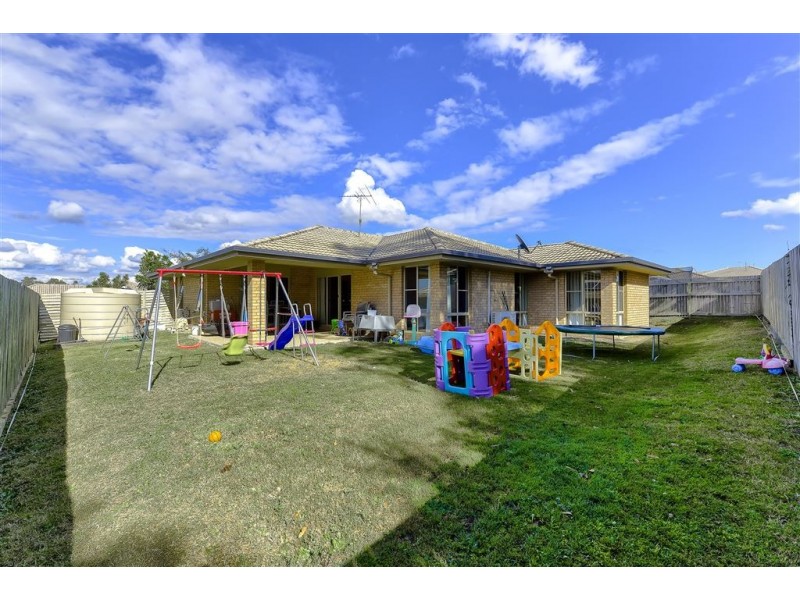 10 Lyndon Way, Bellmere QLD 4510
