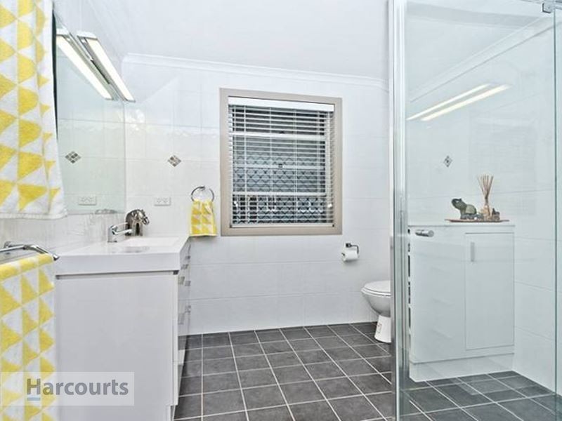 52 June Street, Mitchelton QLD 4053