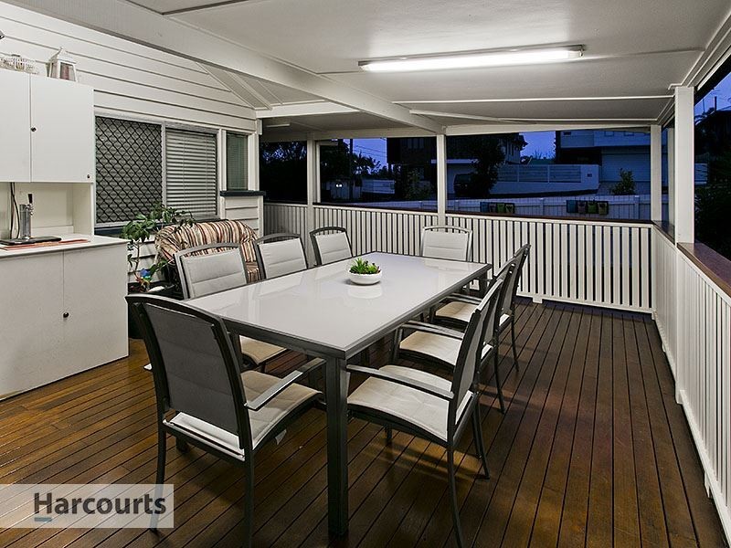 52 June Street, Mitchelton QLD 4053