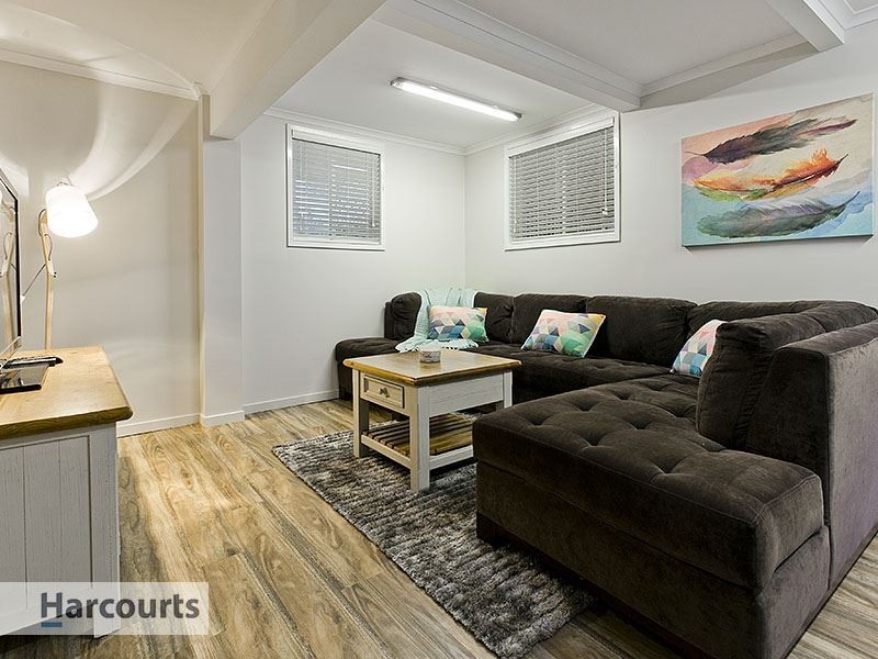 52 June Street, Mitchelton QLD 4053