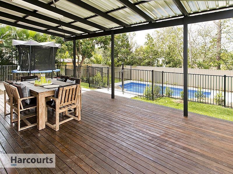 6 Mona Vale Way, Petrie QLD 4502