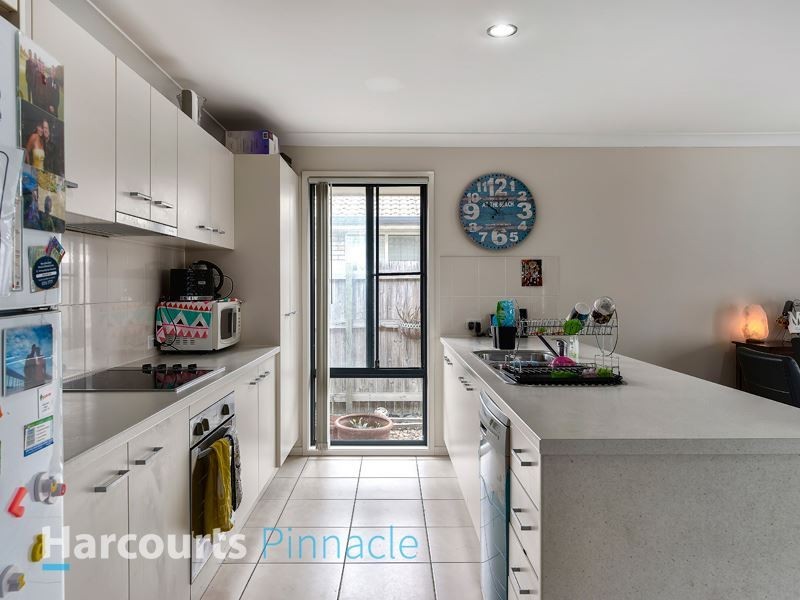10 Lacebark Street, Morayfield QLD 4506