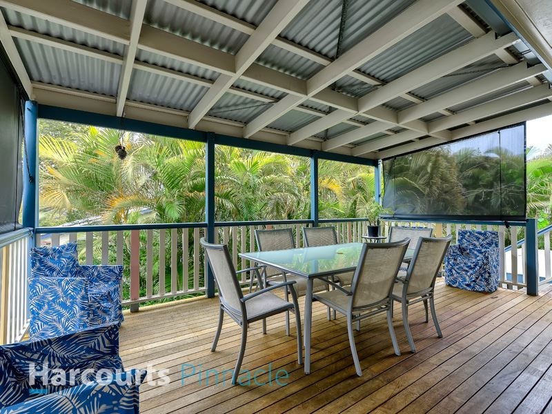 66 Hoskins St, Sandgate QLD 4017
