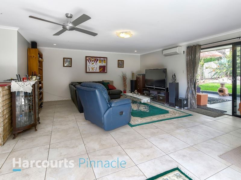 6 Voyager Circuit, Bridgeman Downs QLD 4035