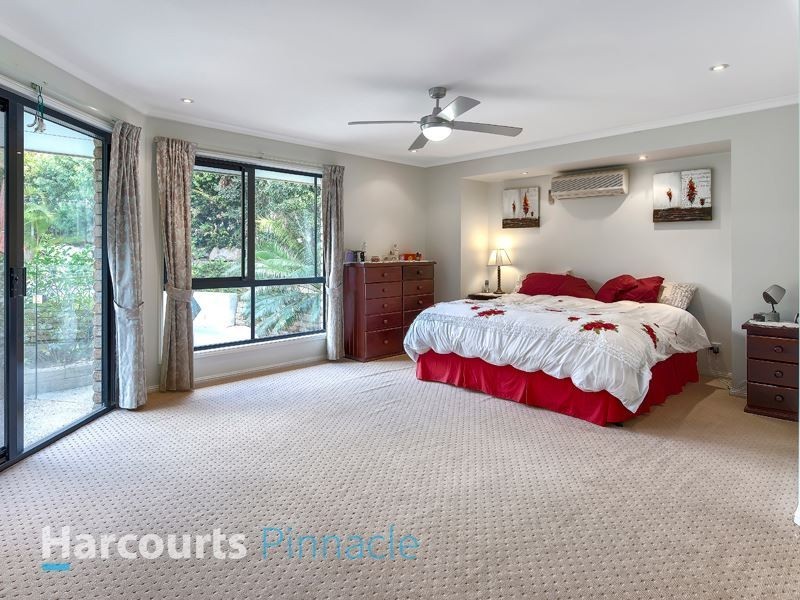 6 Voyager Circuit, Bridgeman Downs QLD 4035