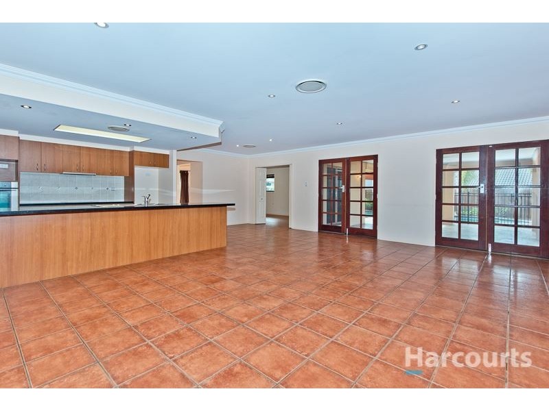81 Keona Rd, Mcdowall QLD 4053