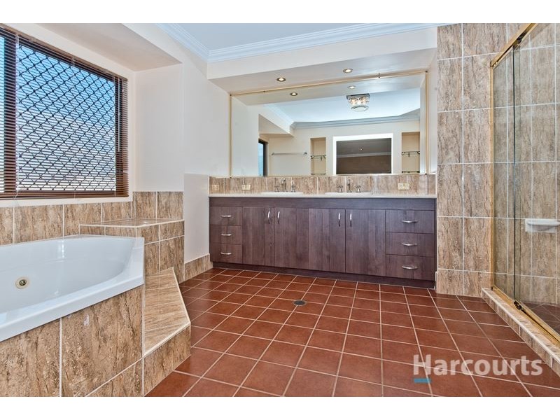 81 Keona Rd, Mcdowall QLD 4053