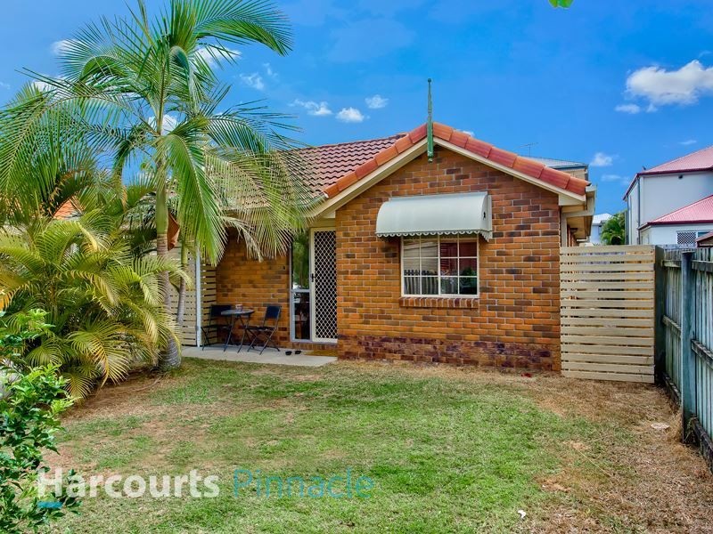 1/10 River Gum Close, Fitzgibbon QLD 4018