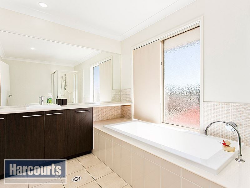 7 Hedge Court, Aspley QLD 4034