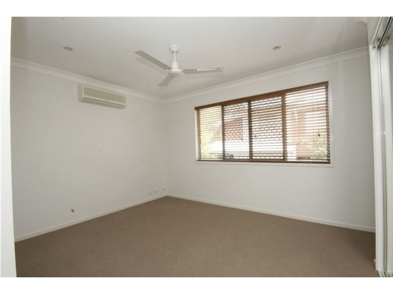 5/8 Lackeen Street, Everton Park QLD 4053