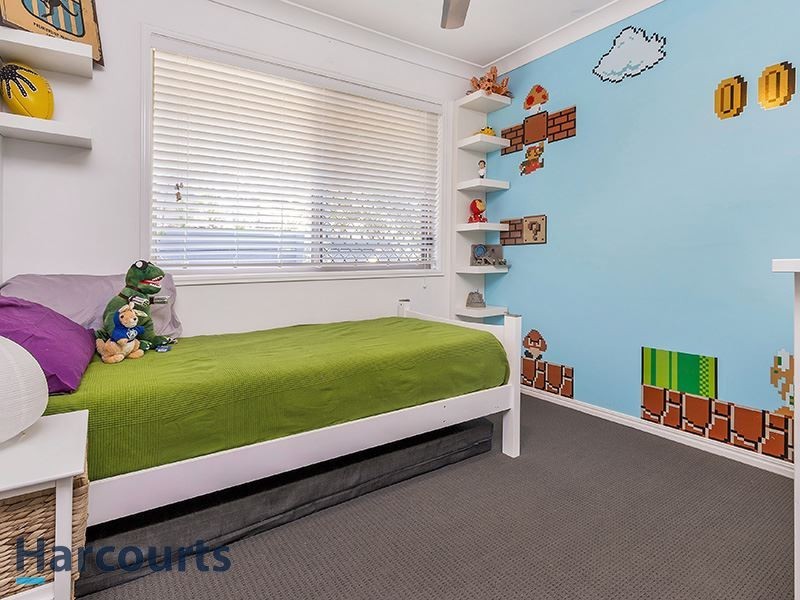 4 Seaforth Close, Albany Creek QLD 4035