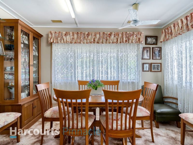 212 Appleby Rd, Stafford Heights QLD 4053