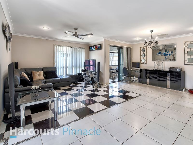 18 Egret Place, Taigum QLD 4018