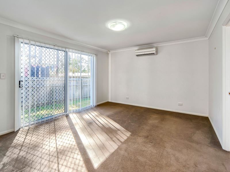 3 Seeana Cres, Bridgeman Downs QLD 4035