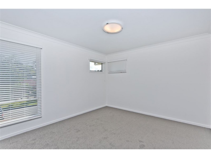 34 Heliopolis Pde, Mitchelton QLD 4053