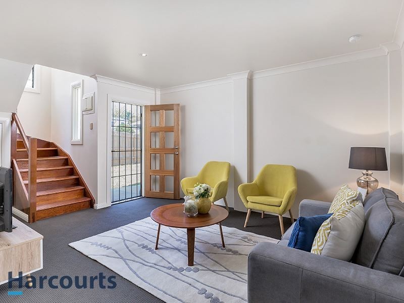 7 Cross Street, Mitchelton QLD 4053