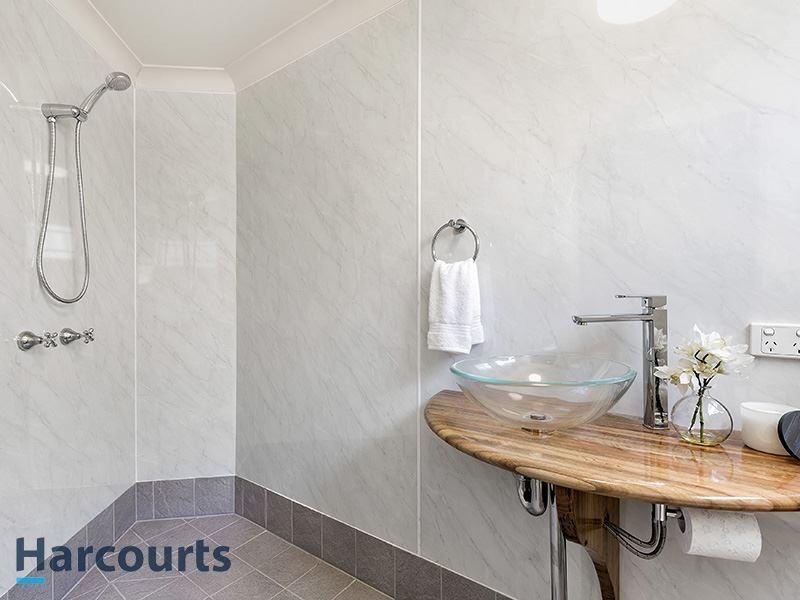 7 Cross Street, Mitchelton QLD 4053