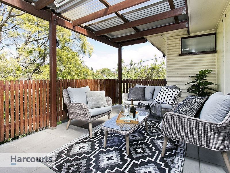23 Joora Ave, Petrie QLD 4502