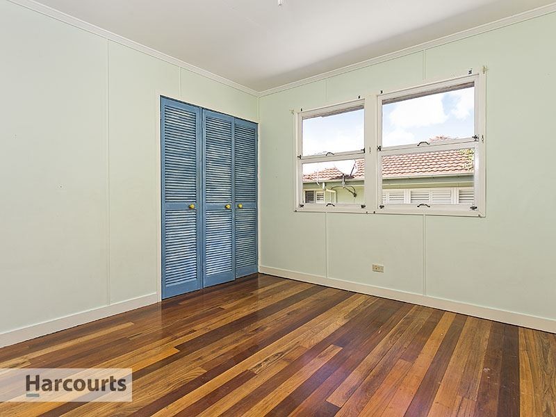 23 Joora Ave, Petrie QLD 4502