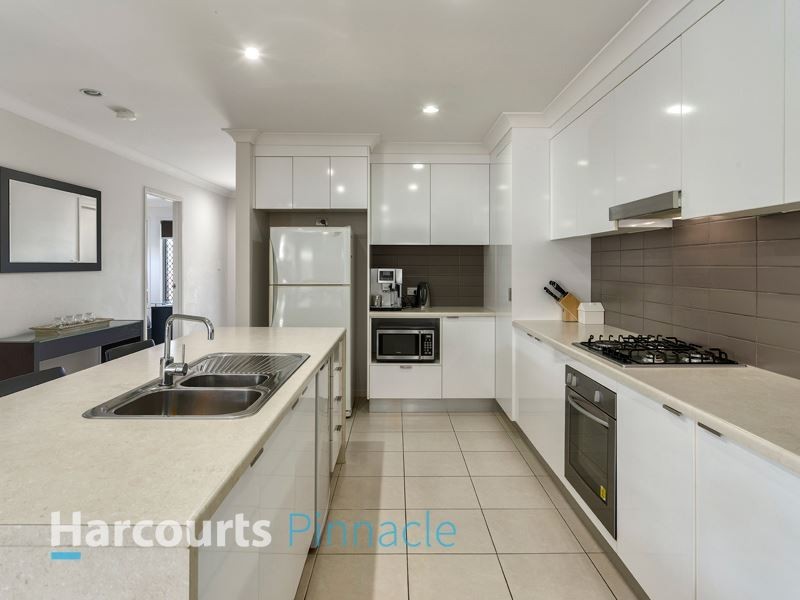35 Beerwah Parade, Kallangur QLD 4503