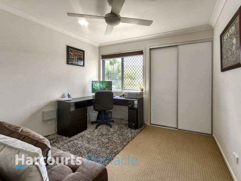 35 Beerwah Parade, Kallangur QLD 4503