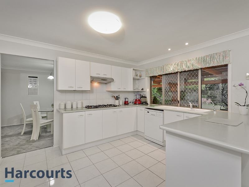 4 Mundie Pl, Bray Park QLD 4500