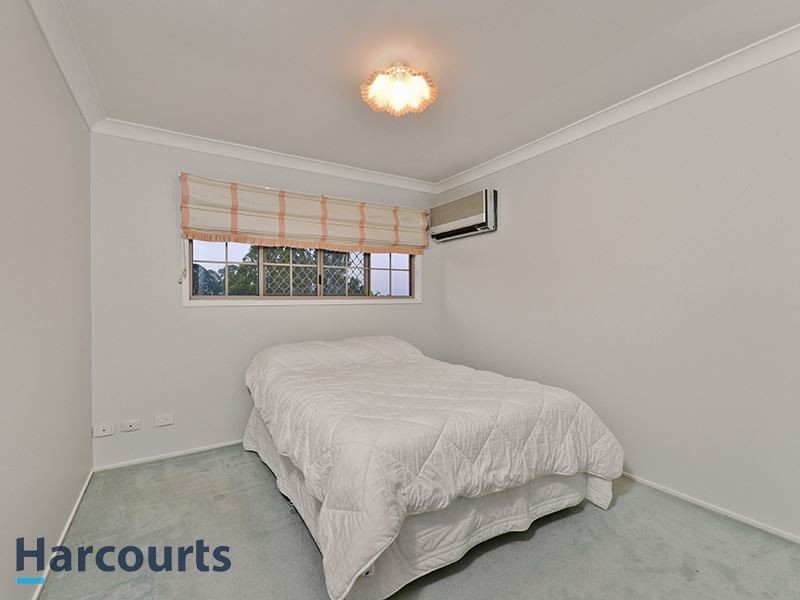 4 Mundie Pl, Bray Park QLD 4500