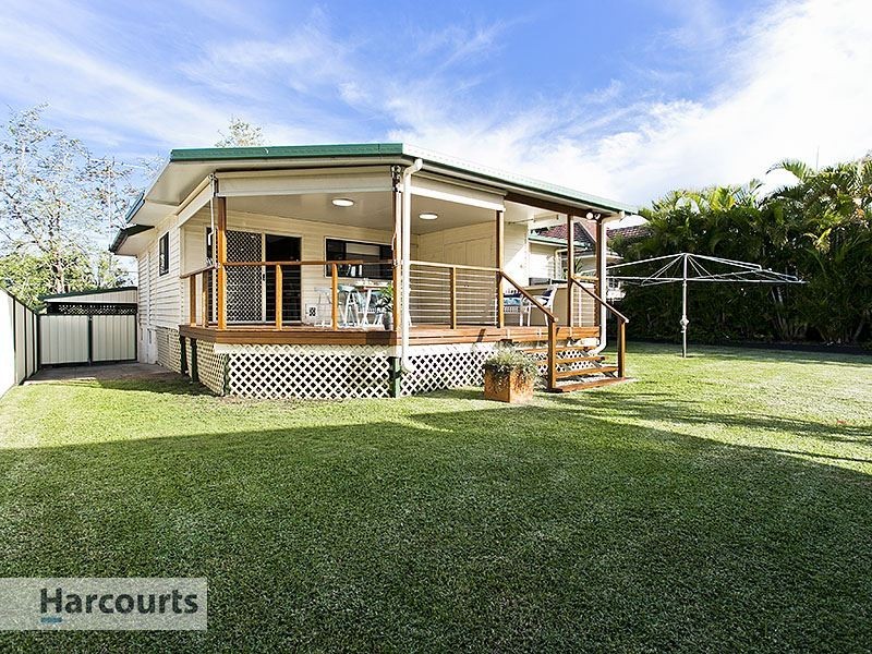 77 Glen Retreat Road, Mitchelton QLD 4053