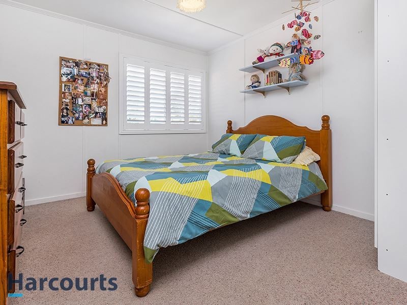 21 Joora Avenue, Petrie QLD 4502