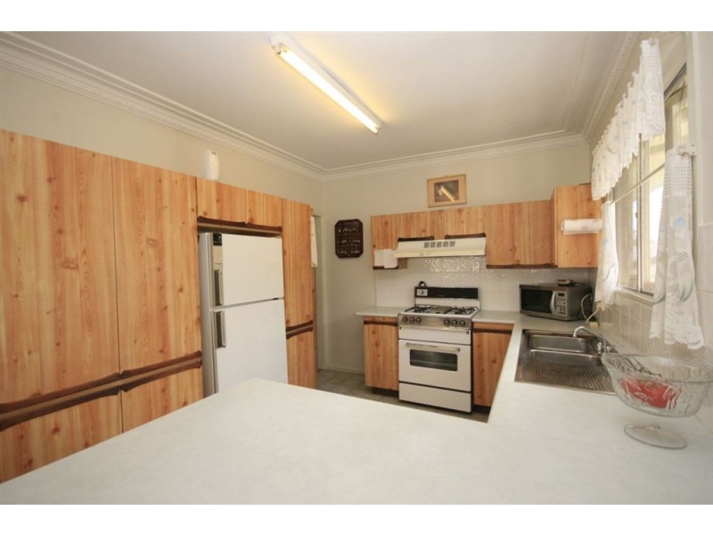 23 Chingford Street, Chermside West QLD 4032