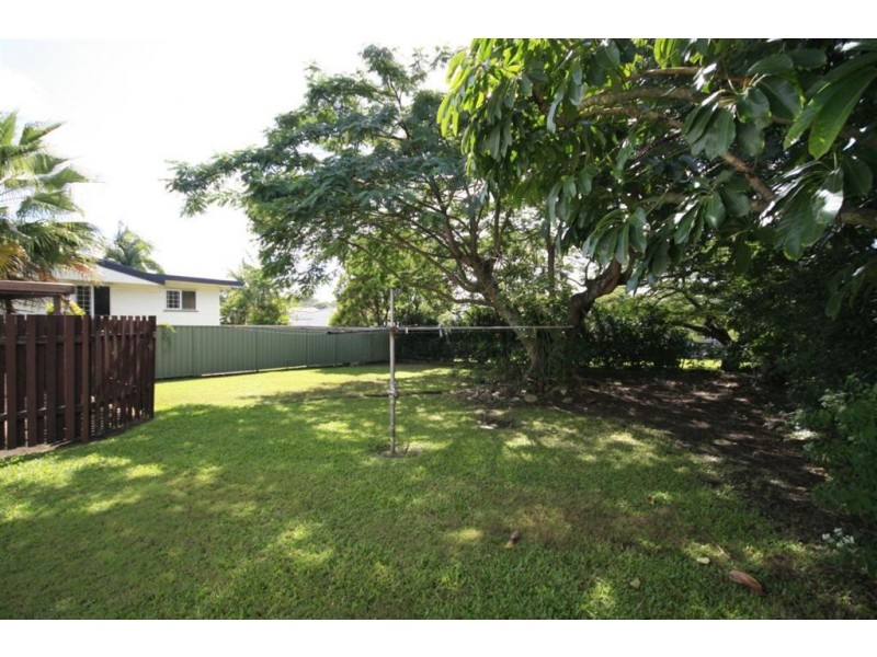 23 Chingford Street, Chermside West QLD 4032