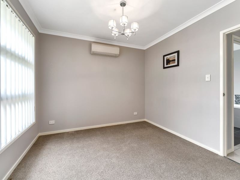 2 Booyong Place, Bridgeman Downs QLD 4035