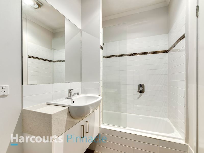 4/84 Hirschfield Street, Zillmere QLD 4034