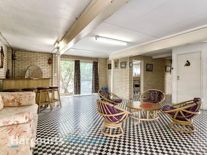 27 Currajon St, Brendale QLD 4500