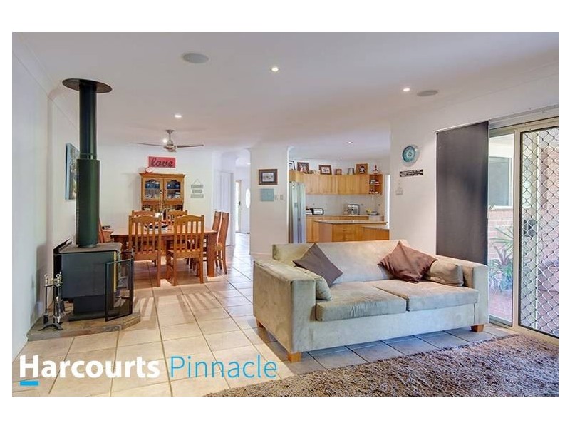 38 Peppermint Dr, Cashmere QLD 4500