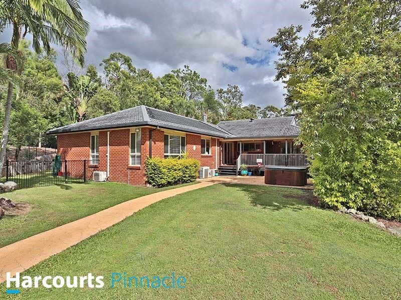 38 Peppermint Dr, Cashmere QLD 4500