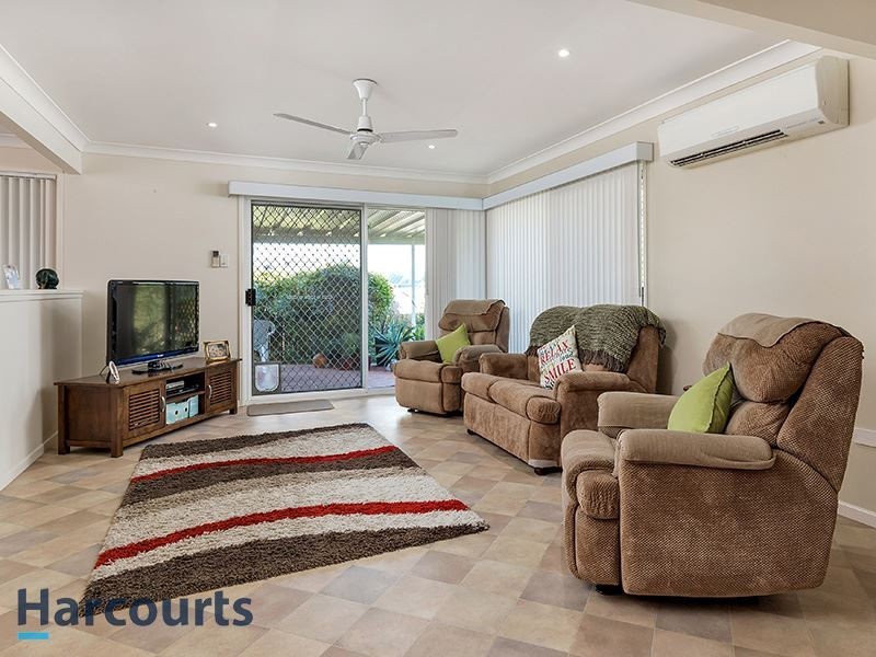 3 Loire Ave, Petrie QLD 4502