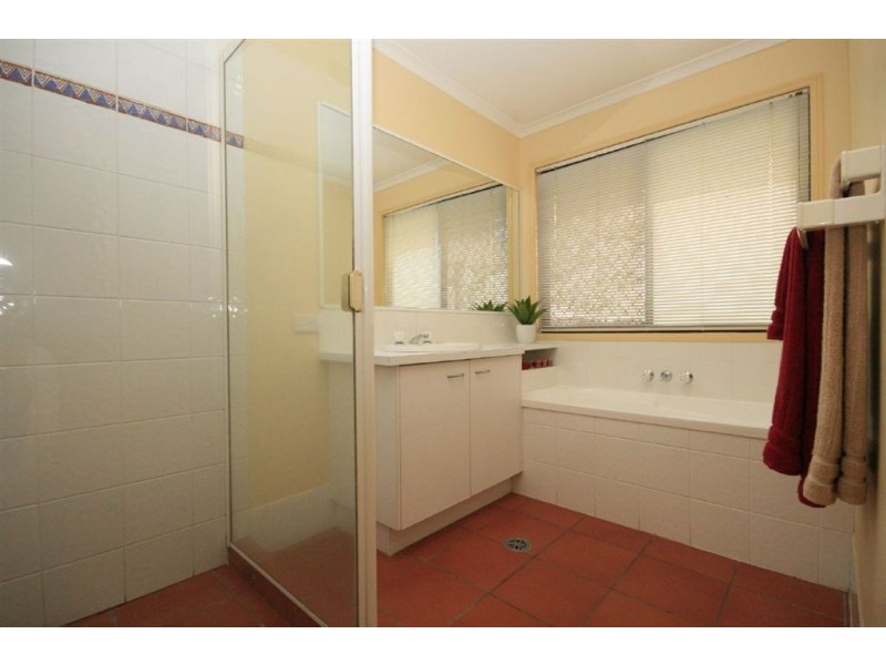 20 The Jinker Track, Albany Creek QLD 4035