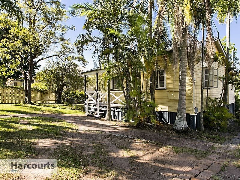 31 Thompson Street, Zillmere QLD 4034