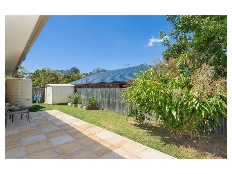 11 Jullyan Street, Albany Creek QLD 4035