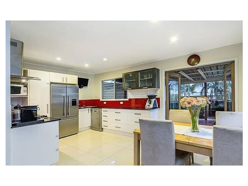 17 Tamarix Ave, Bray Park QLD 4500