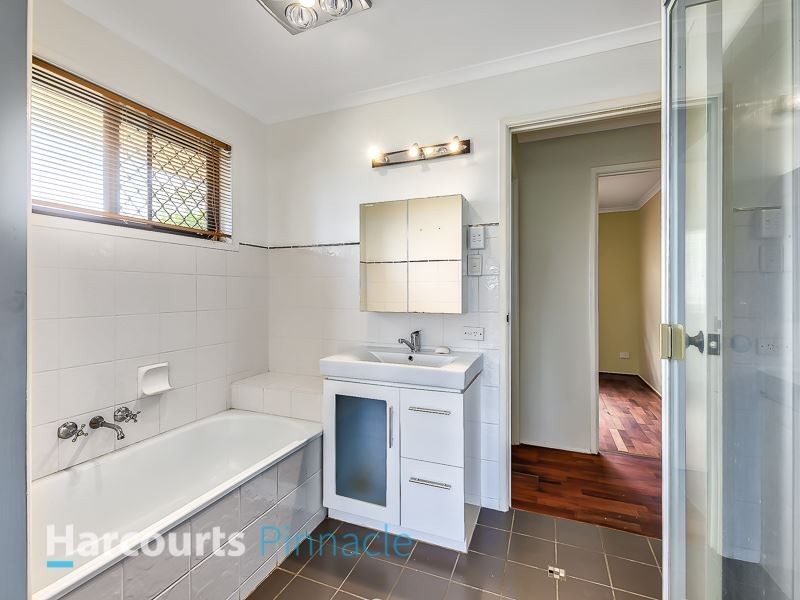64 Crestridge Crescent, Morayfield QLD 4506
