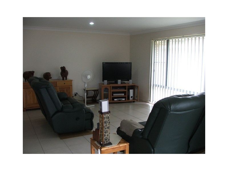 154 Duffield Road, Kallangur QLD 4503