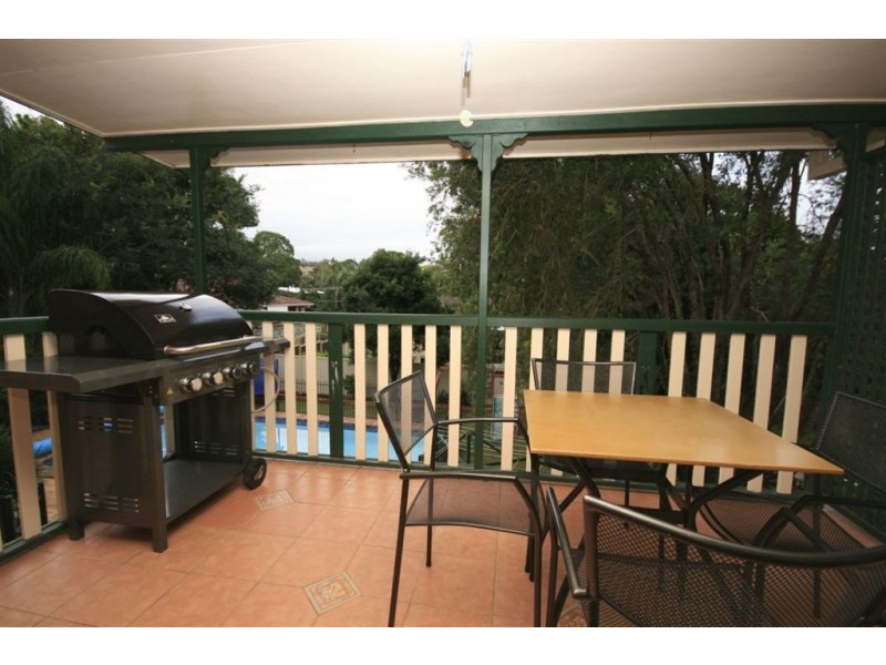 98 Kylie Ave, Ferny Hills QLD 4055