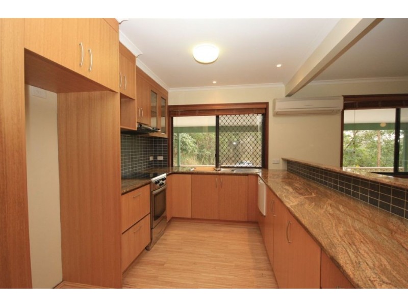 20 Nullamanna Road, Camp Mountain QLD 4520