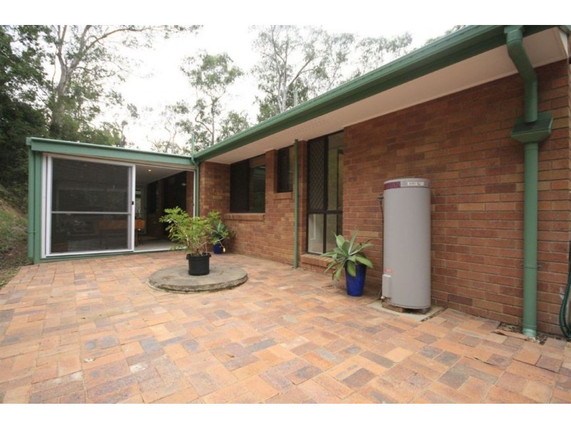 20 Nullamanna Road, Camp Mountain QLD 4520